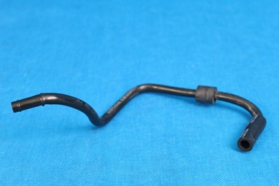 Audi a4 b9 wąż повітряний 04e103560g 17r фото №1