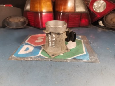 Витратомір mazda 626 f82f12b579da afh6014 4pin фото №1