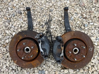 Jeep grand cherokee wk2 поворотный кулак правая перед 13r фото №1