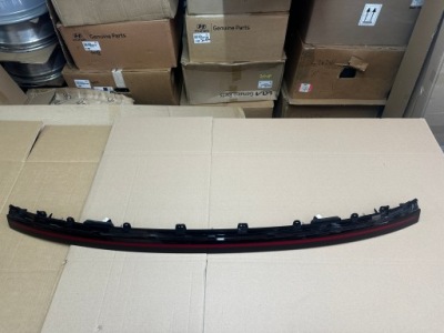 Лампа задня накладка світло hyundai kona 2 ii sx2 92409be000 фото №1