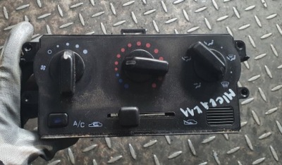 Панель обдув i ac nissan micra k11 фото №1