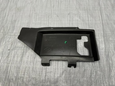 Захист шумоізоляція renault austral e 689207487r фото №1