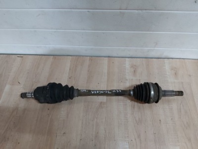 Toyota verso s приводной вал левая 1,33 фото №1