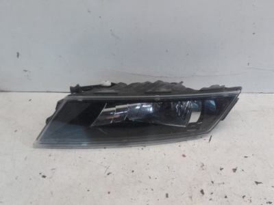 Протитуманна фара правий skoda superb iii 3v0941700 фото №1