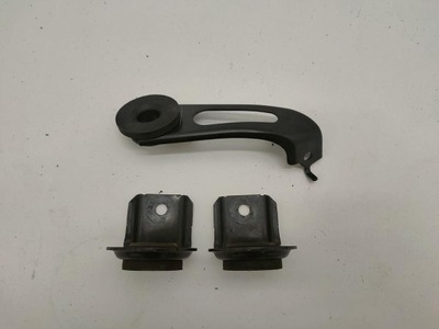 Кронштейн радиатора honda crv v 1.5 vtec фото №1