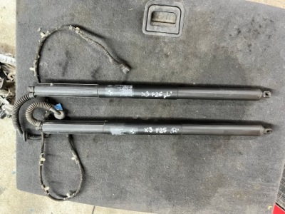 Bmw x3 f25 амортизатор привід кришки задня правий фото №1