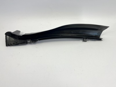 Жабо пластик левая сторона mercedes w124 1246283307 фото №1
