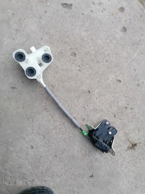 Mercedes x253 glc замок крышки багажника доводчик фото №1