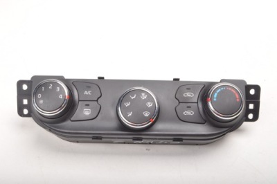 Kia ceed ii панель перемикач кондиціонера 97250-a2002 фото №1