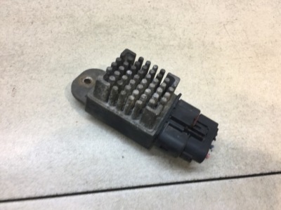 Резистор резистор dodge caravan iv 3.3 v6 p04868332ac фото №1