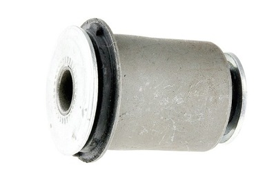 Втулка рычага tundra 99-04 przd dol фото №1