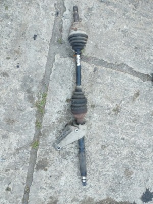 Opel astra j приводной вал правая длинная lb 1.4t 13271556 фото №1