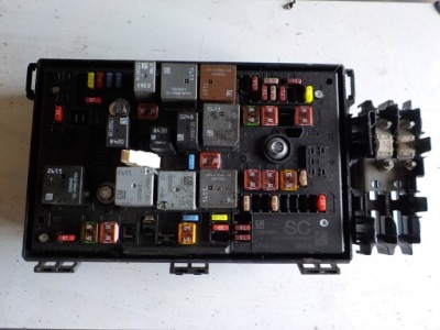 Opel astra j модуль bsi uch 13343981 sc фото №1