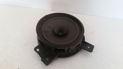 ALTAVOZ DERECHA PARTE TRASERA MR986444 MITSUBISHI GRANDIS  