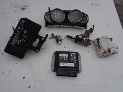 Бортовий комп'ютер 275700-0202 mazda 6 ii gh fl 2.2 d фото №1