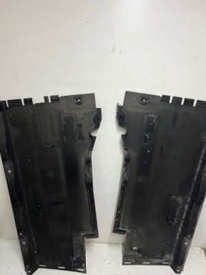 Audi a6 a7 захист підвіска ліва 4g0825207 права 4g0825208 фото №1