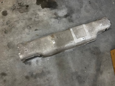 Лист накладка тепловая левая mercedes g63 amg w463 рестайлинг фото №1