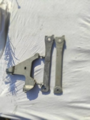 Кронштейн кронштейн основание аккумулятор renault trafic 3 3 14-19r 1.6 dci фото №1