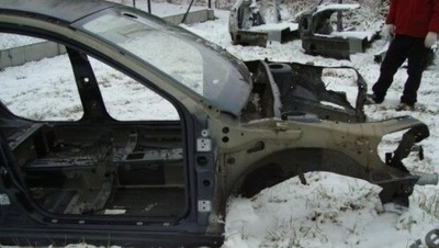 Peugeot 607 lift права чверть передня перед фото №1