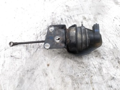 Opel insignia a 2009 привід / регулятор турбіни фото №1