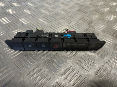 Skoda fabia iii панель 6v0927132a фото №1