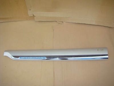 Volvo xc90 ii inscription. накладка правая дверь. e35 фото №1