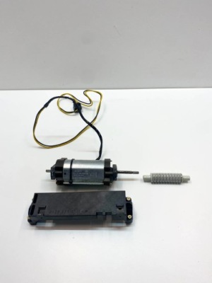 Моторчик передний правого сиденье mercedes-benz sl r129 0130008038 фото №1