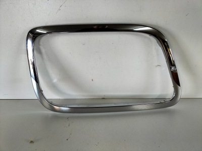 Рамка фара правая mercedes actros 02- фото №1