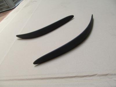 Toyota corolla 07-14 молдинг бампера заднего c401 фото №1