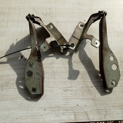 Петли капот volvo v50 04-12, s,40ii фото №1