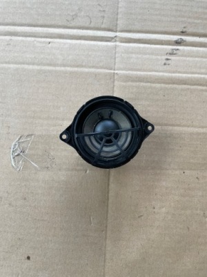 Audi a4 a5 динамик bang olufsen 8w0035416d фото №1