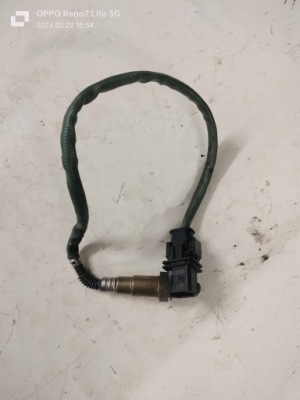 Mercedes w203 датчик лямбда-зонд 2.2 cdi 025817016 1928404682 фото №1