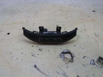 Роз'єм usb aux fiat 500x 735650651 фото №1