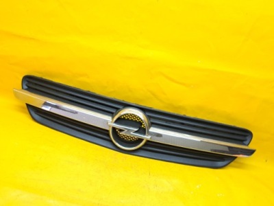 Решітка радіатора решітка радіатора перед opel meriva a 03-10r 13117843 фото №1