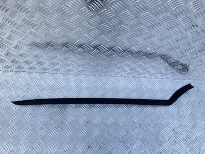 Молдинг скло лобове права volvo ec40 c40 фото №1