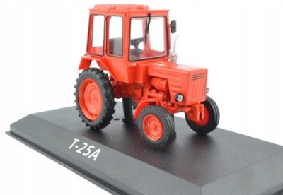 Traktor Hachette T-25A Władimirec 1:43