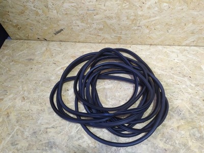 Комплект ущільнювачі двері кришки citroen c5 aircross фото №1