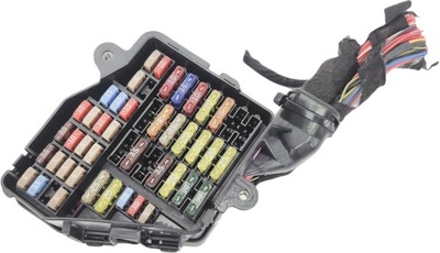 Audi a8 d3 lift коробка запобіжників запобіжники фото №1