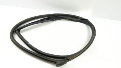 Mini cooper r56 прокладка кузовная дверь правый перед фото №1