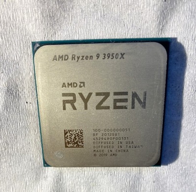 AMD Ryzen 9 3950X 16 rdzeni 72MB