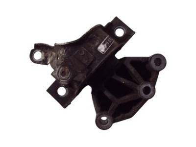 Кронштейн подушка двигуна fiat 500 фото №1