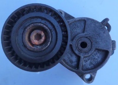 Натяжитель генератора bmw e39 1748832 фото №1