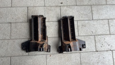 Направляющая бампера задняя renault scenic v e-tech 850458852r 850449655r фото №1