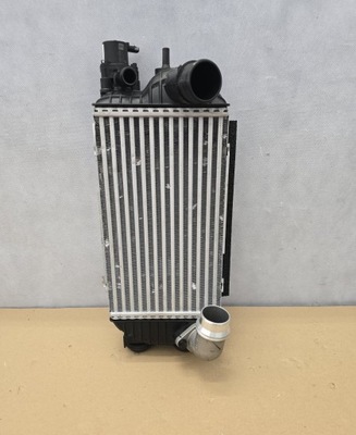 Интеркулер kia sportage v 21- 282802m800 фото №1