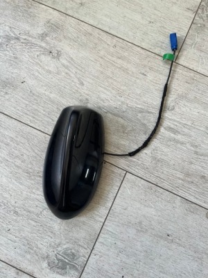 Антена gps alfa romeo stelvio 16-25r 156124807 оригінал wlkp фото №1