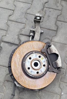 Mercedes w213 поворотный кулак ступица левая перед 4-matic фото №1