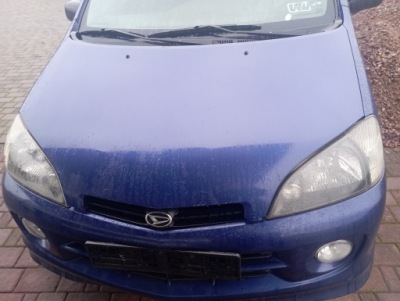 Daihatsu yrv капот крышка фото №1