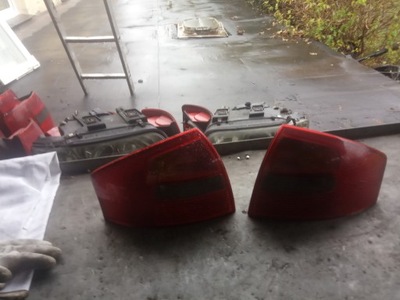 PARTE TRASERA FAROS BERLINA AUDI A6 C5  