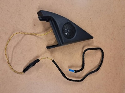 Bmw 6 e63 e64 динамік рамка harman права 6931642 фото №1