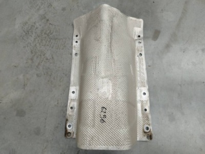 Volvo xc40 i lift защита тепловая туннель среднего 31694866 фото №1